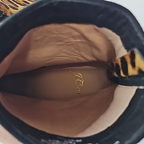 J. Crew Willa calf hair ankle boots size 6.5 - Picture 6 of 8